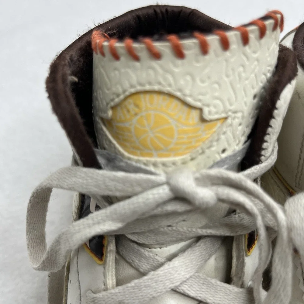 Jordan 2 Retro SP Maison Chateau Rouge Boys 13.5‎ DO5274-180
